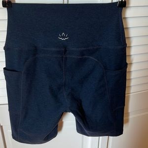 Beyond Yoga Spacedye Team Pockets 7” Biker Short